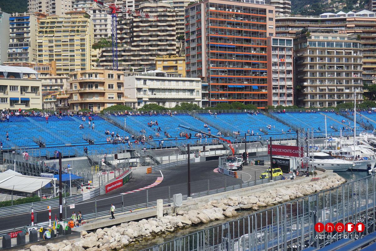 monaco-o-right