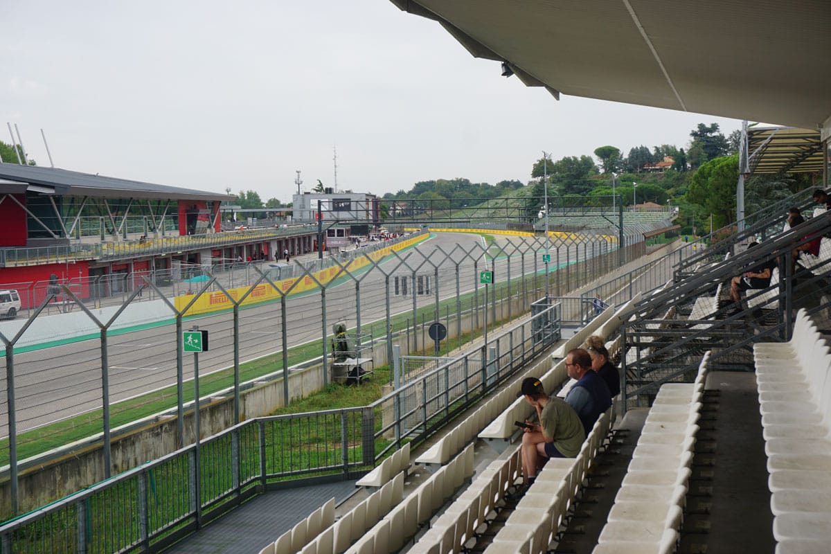imola grandstand a view (right)