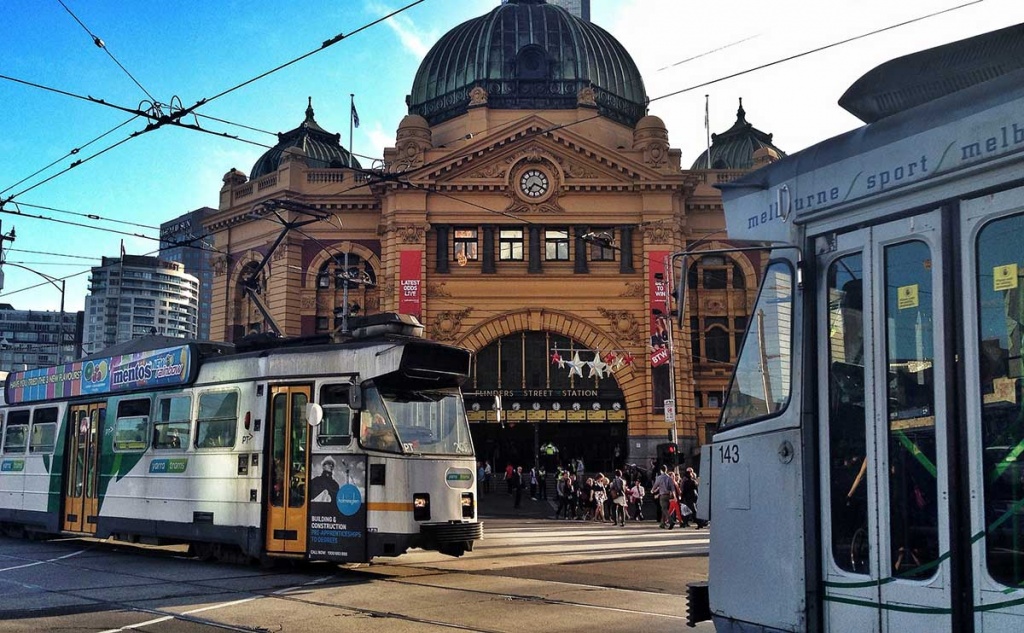 getting around melbourne f1