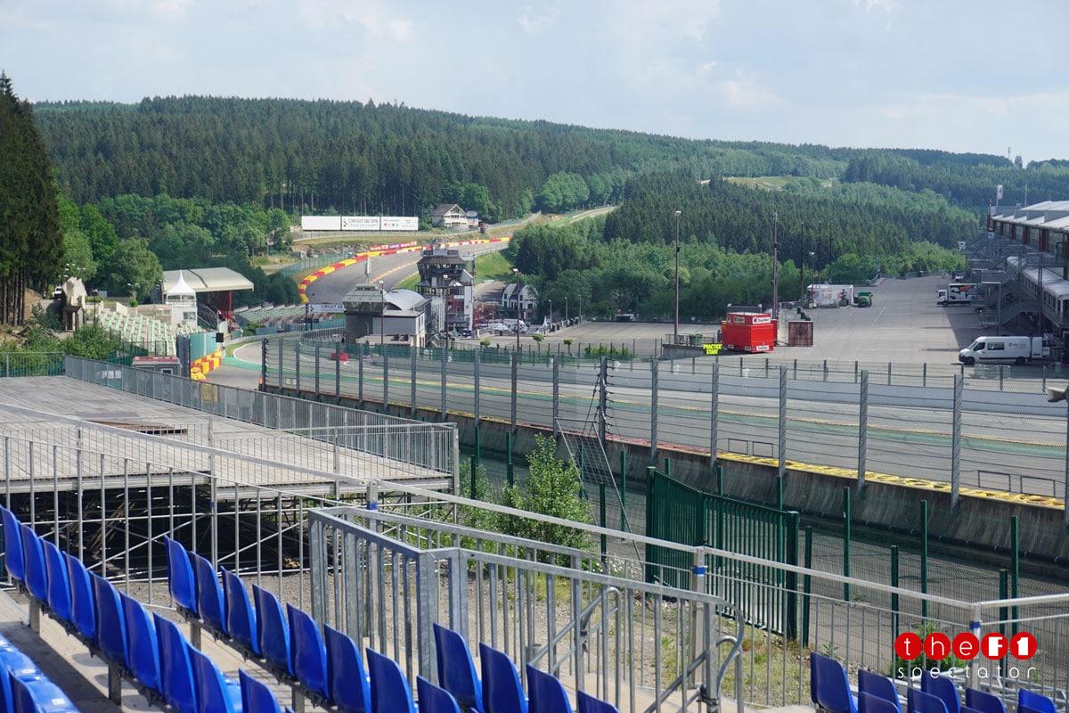 belgium-gold-8-grandstand-left