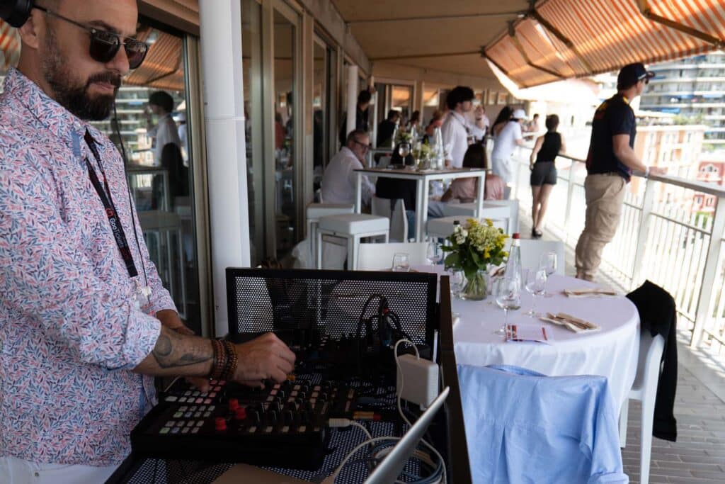 dj set panorama terrace