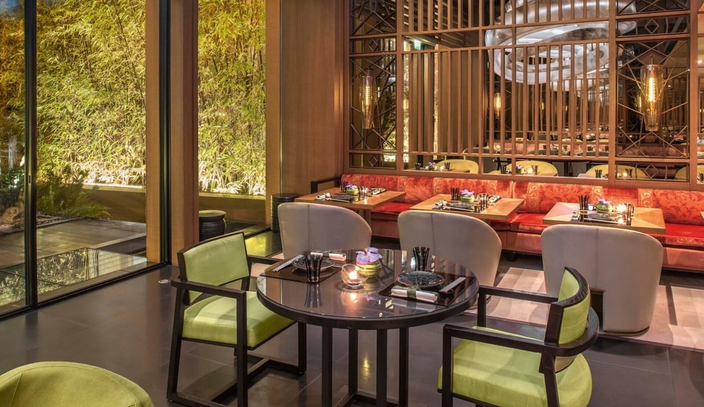 yoshi hospitality interior