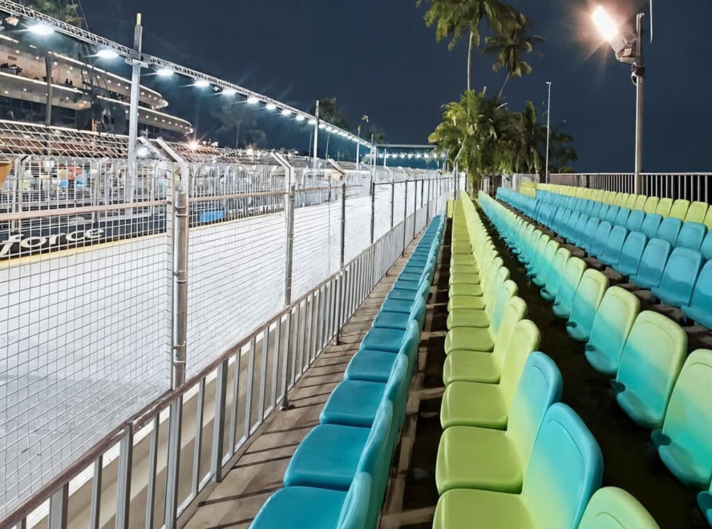 promenade grandstand view