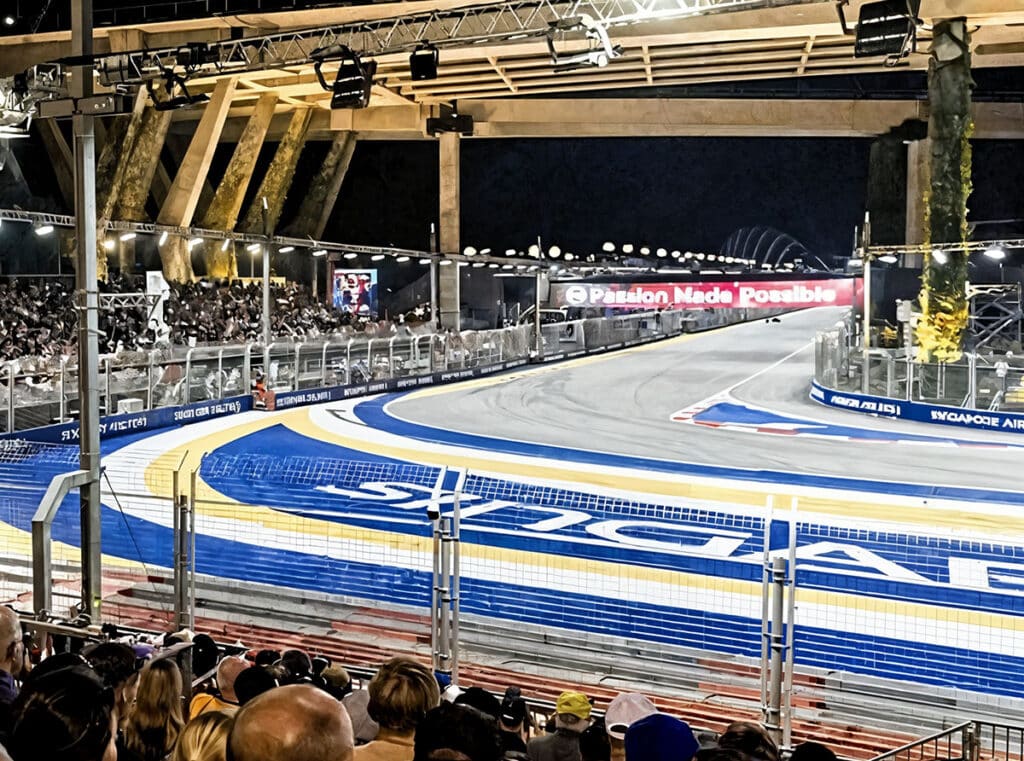 turn 2 view singapore f1